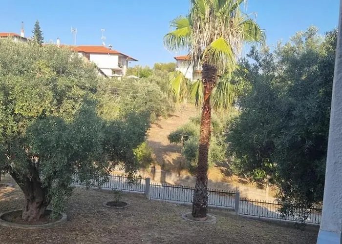 Apartment - Sleeps 4 - Pets Ok - Parking - Balcony Agios Nikolaos (Chalkidiki)